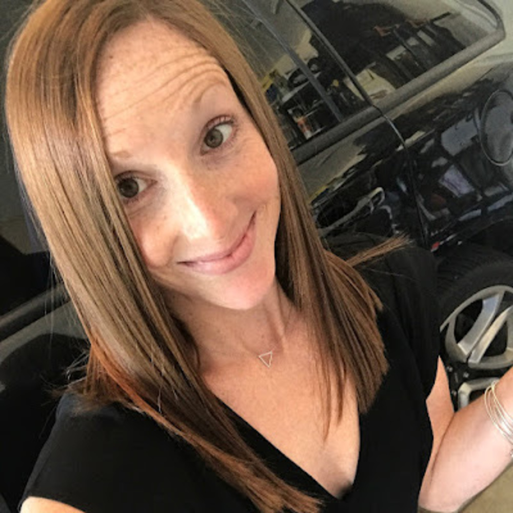 Meet your Posher, Niki